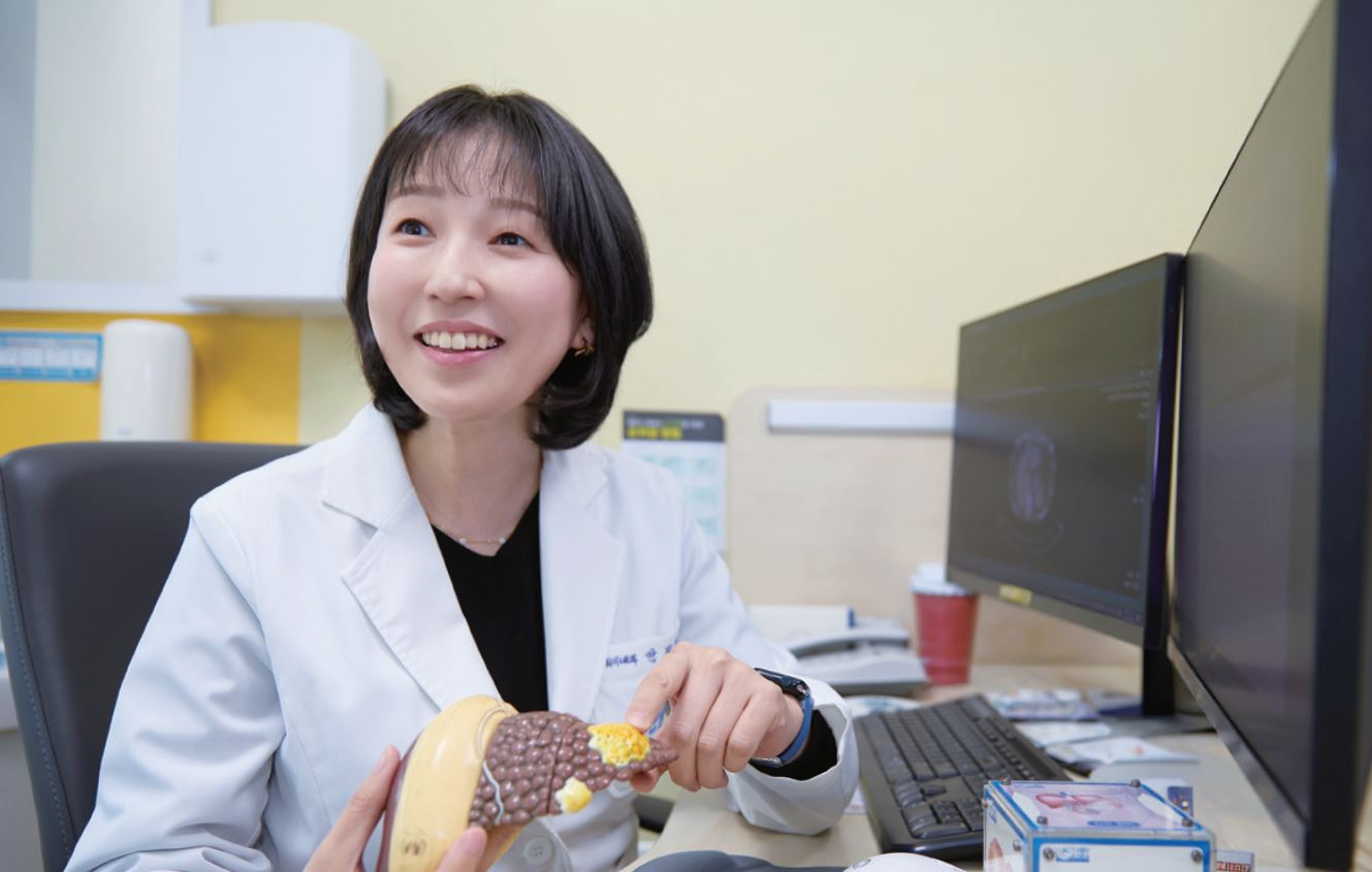 환자와 같은 방향으로 끝까지 함께하는 진료 - 소화기내과 안지현 교수